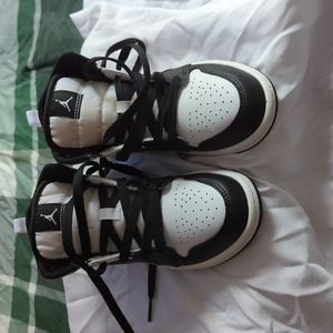 Little kids Jordan 1